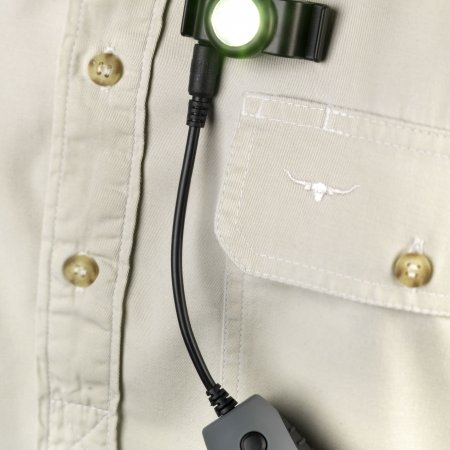 Lightmonkey mit Magnetclip am Hemd Lightmonkey