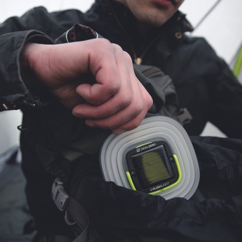 Crush Light - kompaktes Staumass