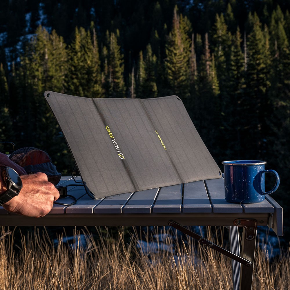 Venture 70 Solar Recharging Kit für Tablet und Smartphone