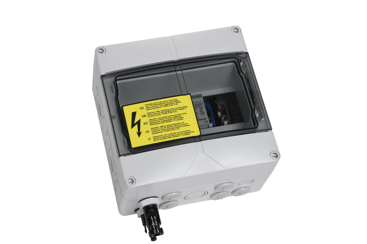 Generator-Anschlussbox GCP 1-1 für einen PV-String Generator-Anschlussbox GCP 1-1 für einen PV-String