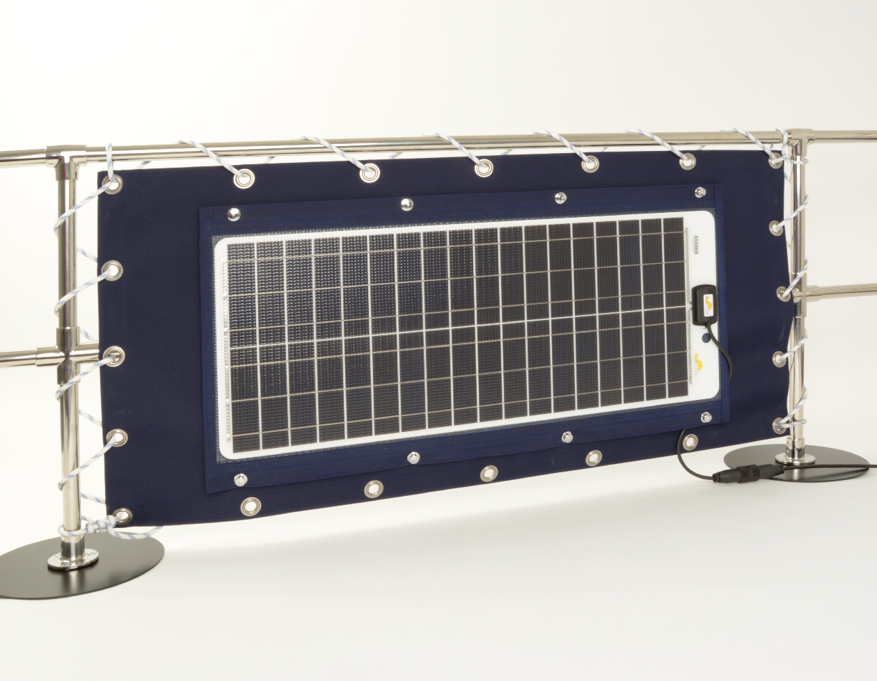 TX-12039 Solarmodul an Reling