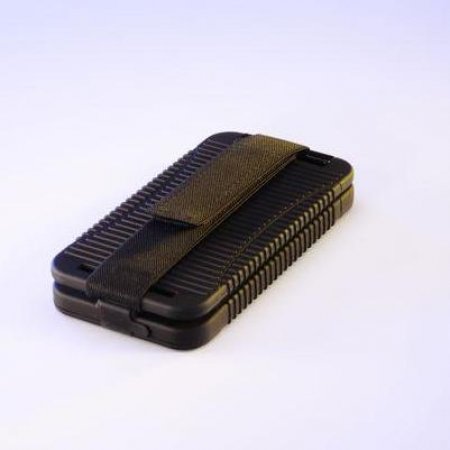 Solarmonkey Adventurer zusammengeklappt Solarmonkey Adventurer Solarladegerät 3.500mAh